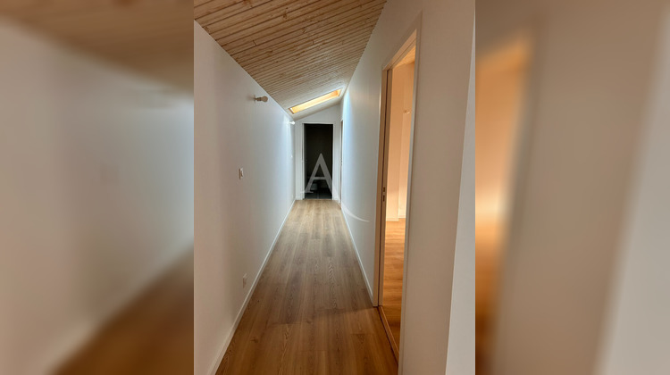 Ma-Cabane - Location Maison AUBIGNE-SUR-LAYON, 135 m²