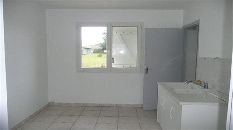 Ma-Cabane - Location Maison AUBIGNY-SUR-NERE, 85 m²
