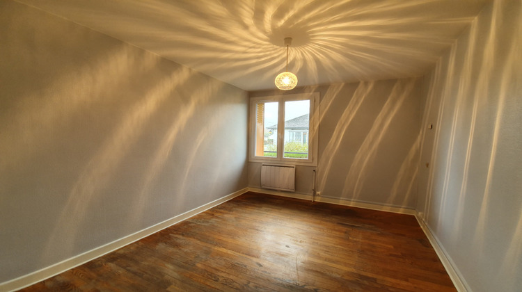 Ma-Cabane - Location Maison AUBIGNY-SUR-NERE, 65 m²