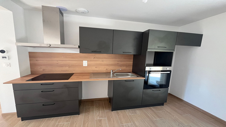 Ma-Cabane - Location Maison AUNEAU, 93 m²