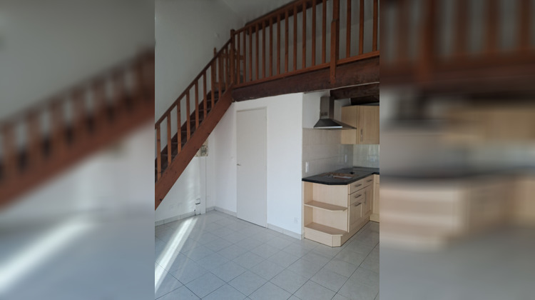 Ma-Cabane - Location Maison AURIOL, 27 m²