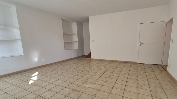 Ma-Cabane - Location Maison Avesnes-sur-Helpe, 45 m²