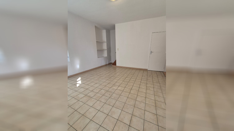 Ma-Cabane - Location Maison Avesnes-sur-Helpe, 45 m²