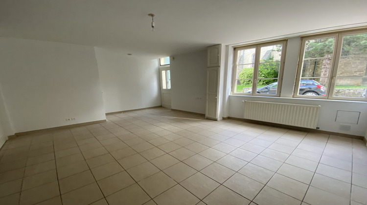 Ma-Cabane - Location Maison Azé, 94 m²