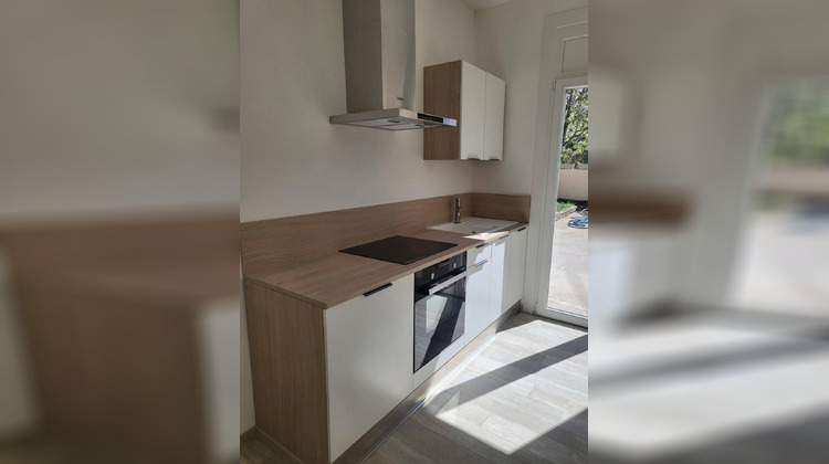 Ma-Cabane - Location Maison Baralle, 60 m²