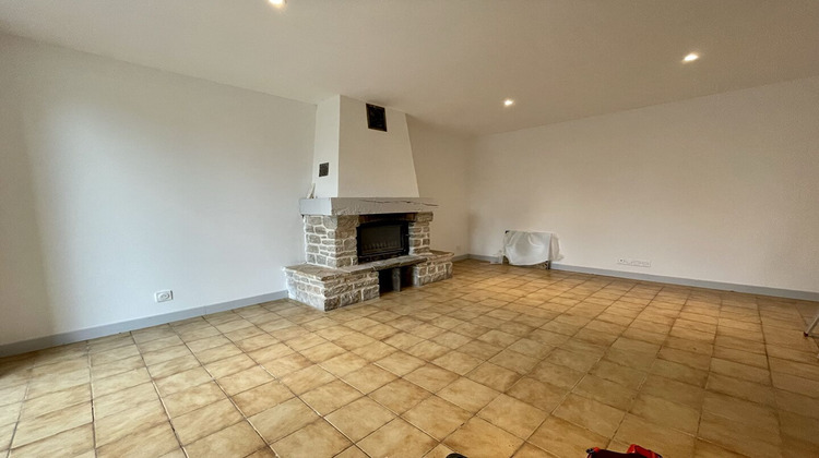 Ma-Cabane - Location Maison BARAQUEVILLE, 80 m²