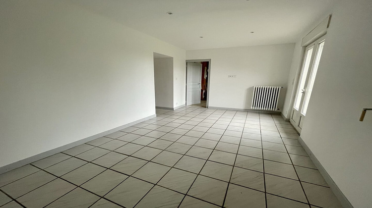 Ma-Cabane - Location Maison BARAQUEVILLE, 80 m²