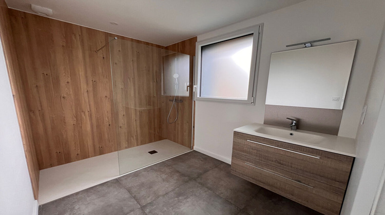 Ma-Cabane - Location Maison BARBECHAT, 125 m²