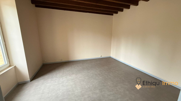 Ma-Cabane - Location Maison Bayel, 71 m²
