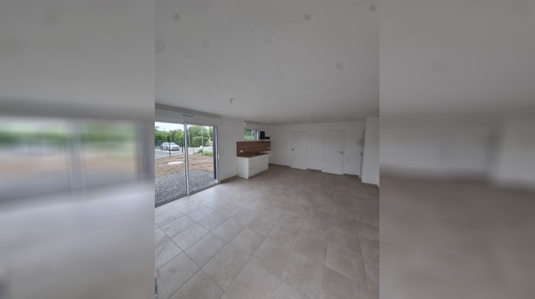 Ma-Cabane - Location Maison BEAUFORT-EN-VALLEE, 68 m²