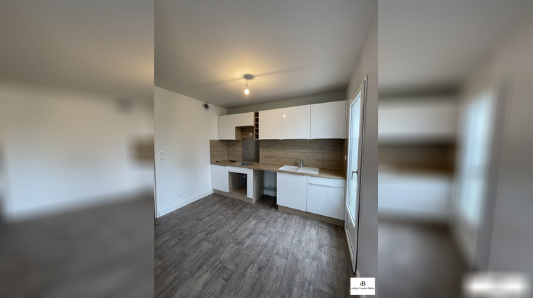 Ma-Cabane - Location Maison Beaulieu-sur-Loire, 91 m²
