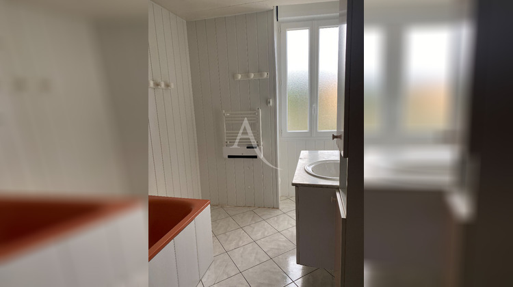 Ma-Cabane - Location Maison BEDARIEUX, 116 m²