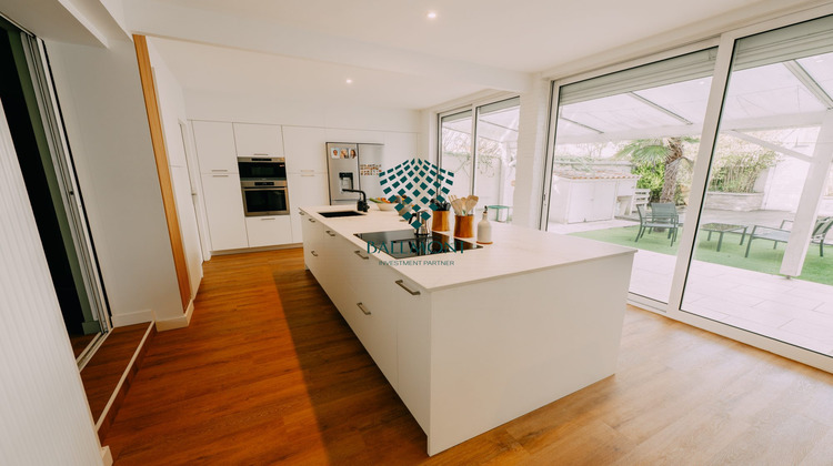 Ma-Cabane - Location Maison Bègles, 198 m²