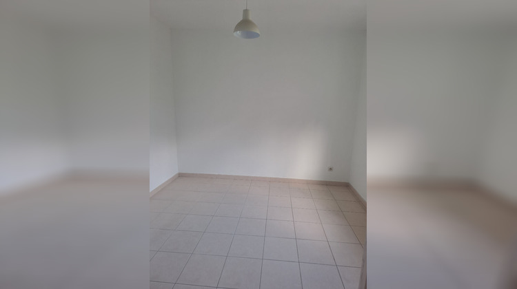 Ma-Cabane - Location Maison BELCODENE, 46 m²