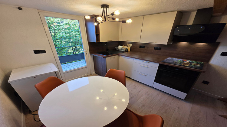 Ma-Cabane - Location Maison BELLEGARDE-SUR-VALSERINE, 38 m²