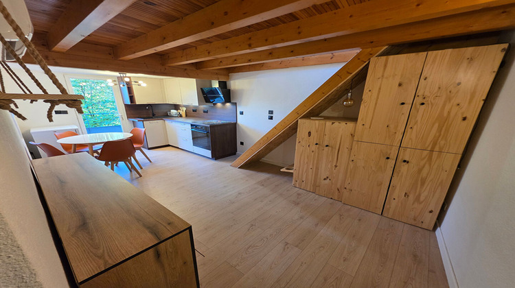 Ma-Cabane - Location Maison BELLEGARDE-SUR-VALSERINE, 38 m²