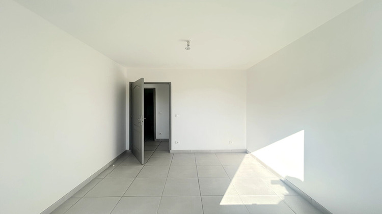 Ma-Cabane - Location Maison BERSON, 74 m²