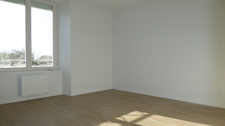 Ma-Cabane - Location Maison BERTHOLENE, 88 m²