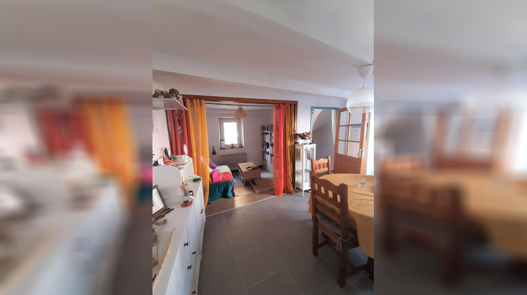 Ma-Cabane - Location Maison BESSE-SUR-ISSOLE, 63 m²