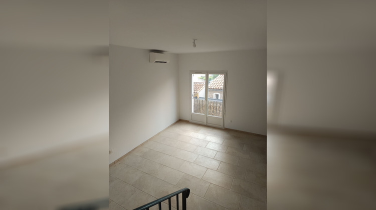 Ma-Cabane - Location Maison BESSE-SUR-ISSOLE, 85 m²