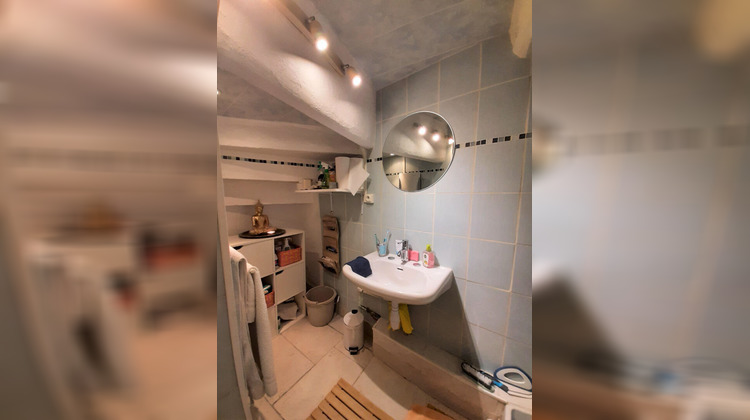 Ma-Cabane - Location Maison BESSE-SUR-ISSOLE, 63 m²