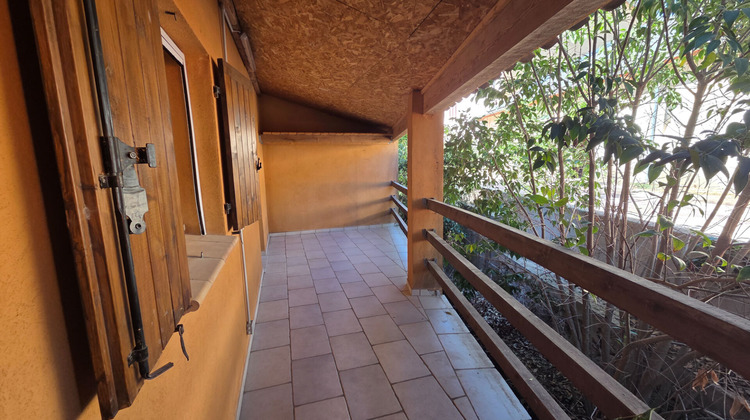 Ma-Cabane - Location Maison BESSE-SUR-ISSOLE, 89 m²