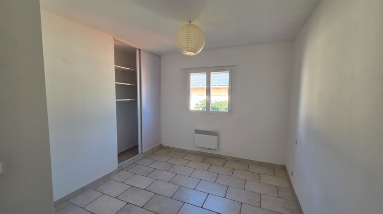 Ma-Cabane - Location Maison BESSE-SUR-ISSOLE, 89 m²