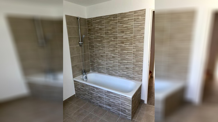 Ma-Cabane - Location Maison BEZONS, 87 m²