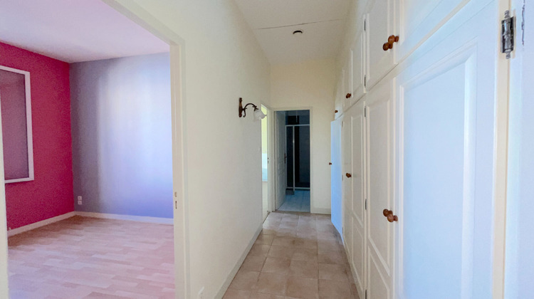 Ma-Cabane - Location Maison BLAYE, 139 m²