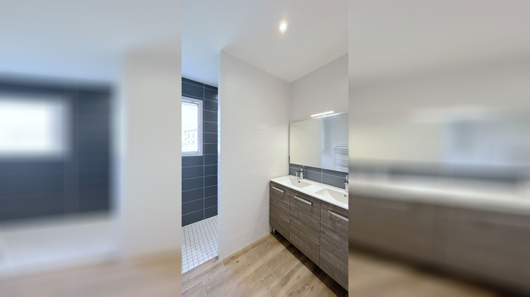Ma-Cabane - Location Maison BLAYE, 84 m²