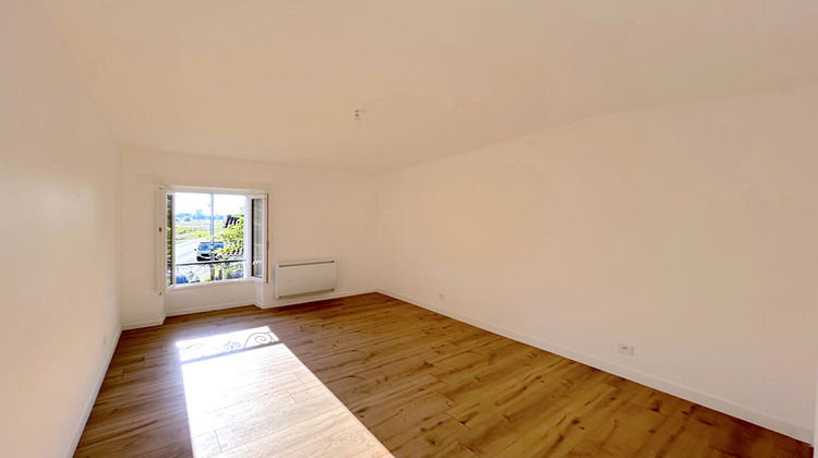 Ma-Cabane - Location Maison BLAYE, 129 m²