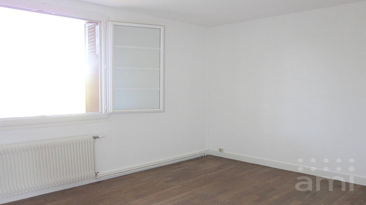 Ma-Cabane - Location Maison BONNES, 78 m²