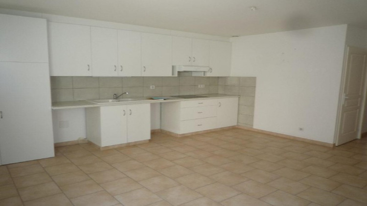 Ma-Cabane - Location Maison BOUILLARGUES, 88 m²