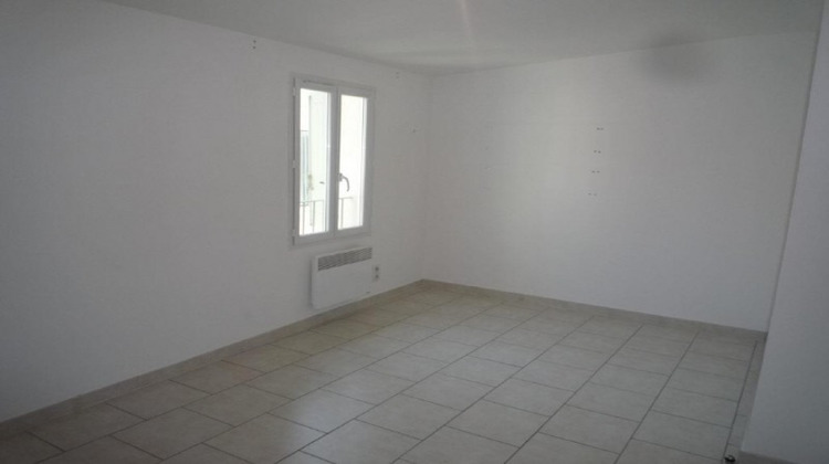 Ma-Cabane - Location Maison BOUILLARGUES, 88 m²