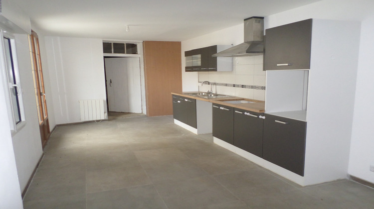 Ma-Cabane - Location Maison BOURESSE, 135 m²