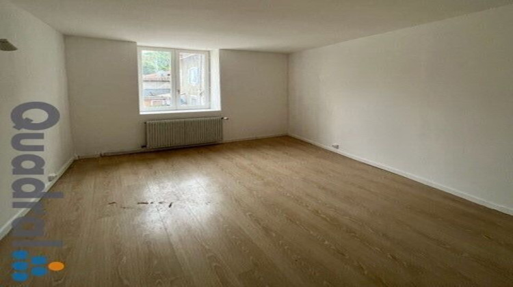 Ma-Cabane - Location Maison BOURGOIN-JALLIEU, 88 m²