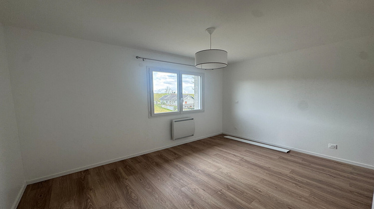 Ma-Cabane - Location Maison BOURGOIN-JALLIEU, 83 m²