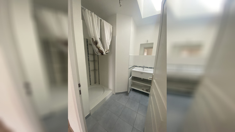 Ma-Cabane - Location Maison Bourgoin-Jallieu, 152 m²