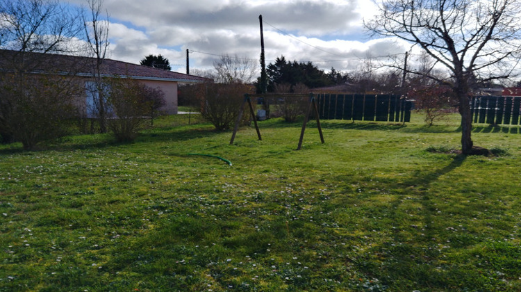Ma-Cabane - Location Maison BRESSOLS, 102 m²