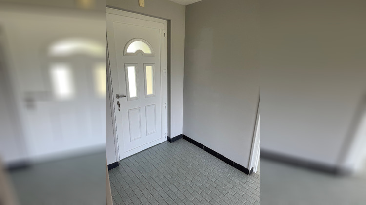 Ma-Cabane - Location Maison BRESSOLS, 96 m²