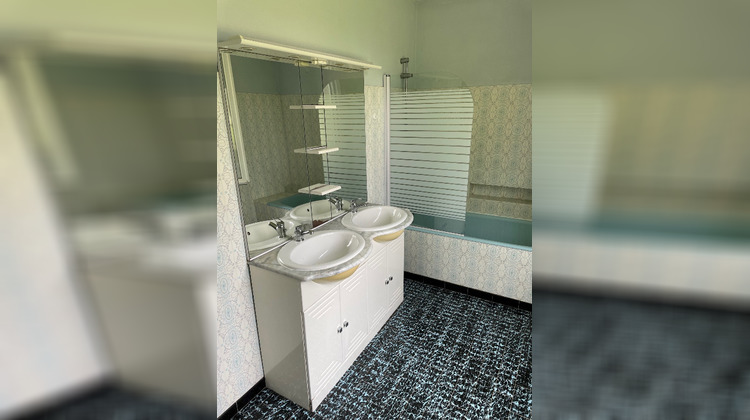 Ma-Cabane - Location Maison BRESSOLS, 96 m²