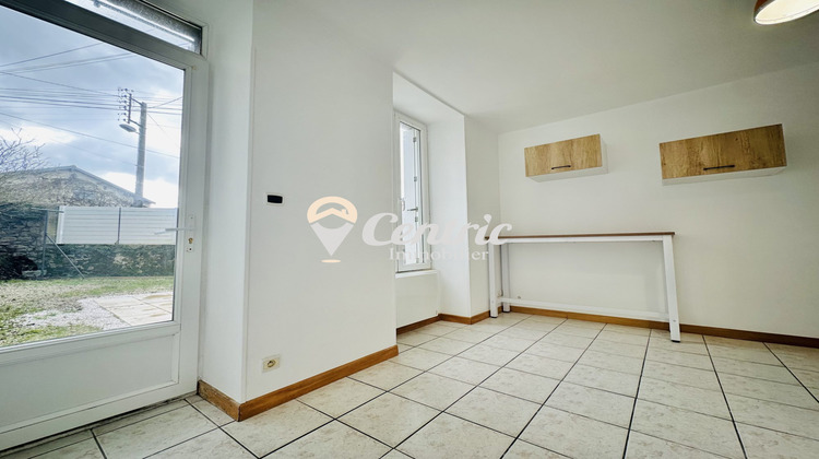 Ma-Cabane - Location Maison Bressuire, 60 m²