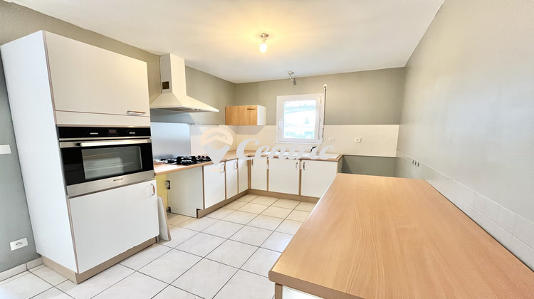 Ma-Cabane - Location Maison Bressuire, 87 m²