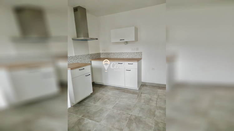 Ma-Cabane - Location Maison Bressuire, 35 m²