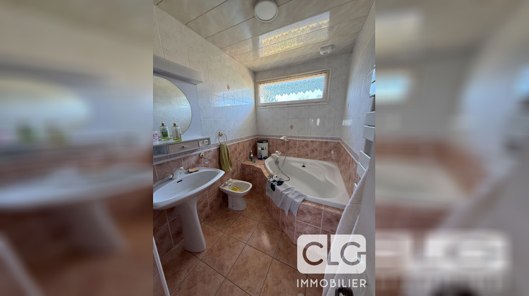 Ma-Cabane - Location Maison BRIEC, 147 m²