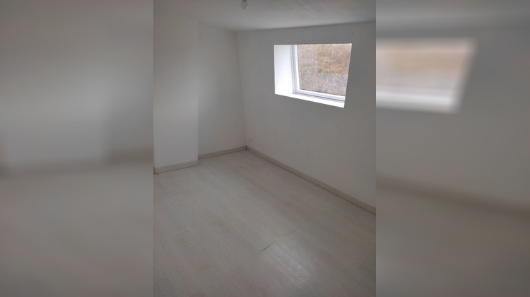 Ma-Cabane - Location Maison BRUAY-LA-BUISSIERE, 67 m²