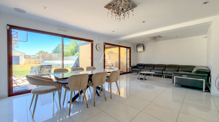 Ma-Cabane - Location Maison BRUNOY, 181 m²