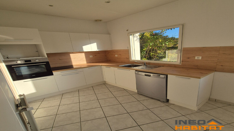 Ma-Cabane - Location Maison BRUZ, 137 m²