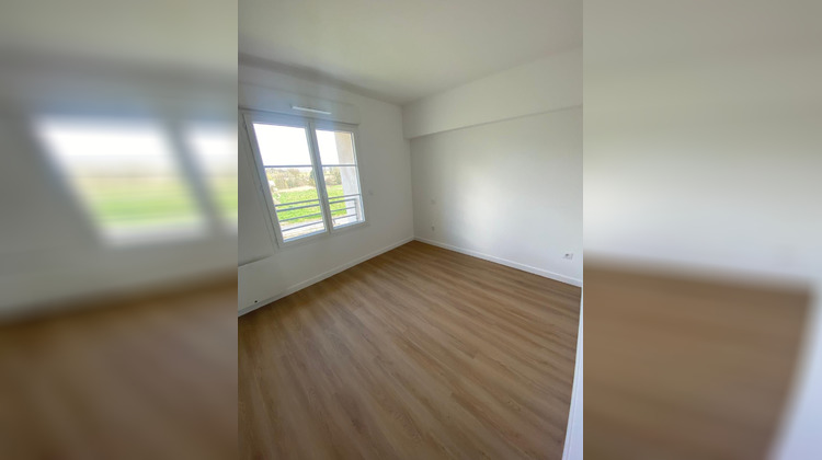 Ma-Cabane - Location Maison Bussy-Saint-Georges, 138 m²