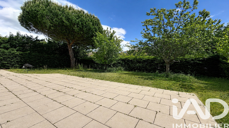 Ma-Cabane - Location Maison Bussy-Saint-Georges, 210 m²